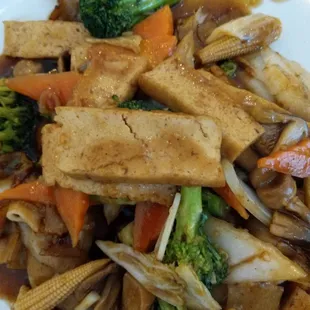 Stir Fried Veggies/Wide Noodles
