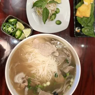 Large Pho Tai