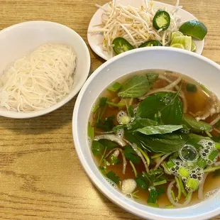 Pho5 w noodle on side