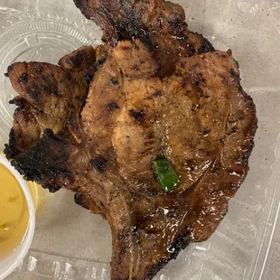 grilled pork chop with mustard