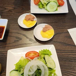 Salad that comes with the Bo Ne