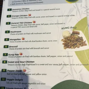 Promising lunch special options (although I'm expecting Vietnamese flavor and dishes instead)