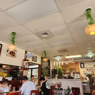 Check out the vibe in here though