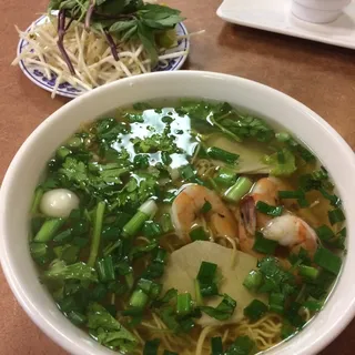 24. Hu Tieu Nam Vang Banh Pho