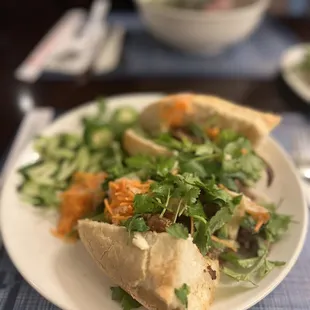 Bahn mi