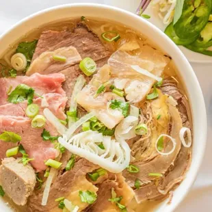 #22 pho dac biet