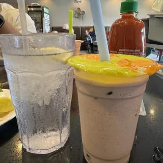 taro shake with boba