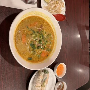 Chicken Cury with noodles