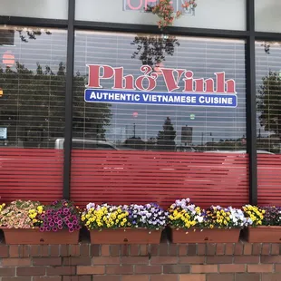 Pho Vinh now opens Monday - Saturday from 11am-3pm and 5pm- 8pm