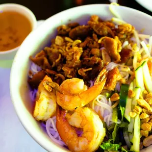 vermicelli with shrimp and pork