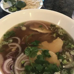 Hot chicken phoand side garnish