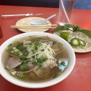 Chim, Nam, Gau, Gan, Sach (pho #2)