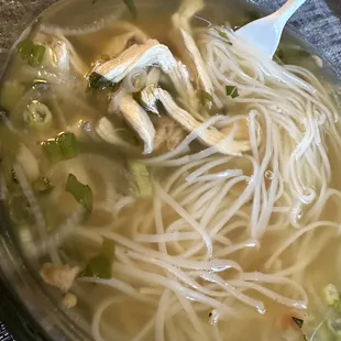 Chicken pho (shredded chicken)