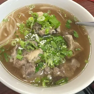 P11. Pho Duoi Bo- Oxtail Pho