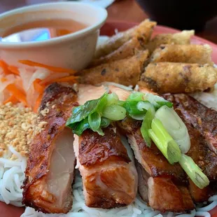 43 BBQ Chicken and Imperical Rolls Vermicelli