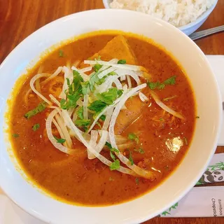 74. Chicken Curry with Rice Soup