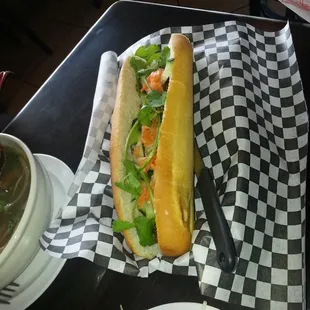 Pho Tai