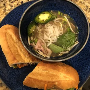 The whole V2 Bahn Mi