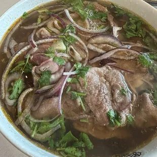 Spicy beef &amp; lemongrass pho