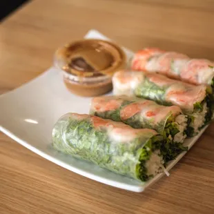 Shrimp spring rolls