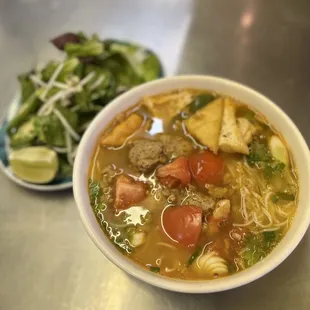 Bun Rieu