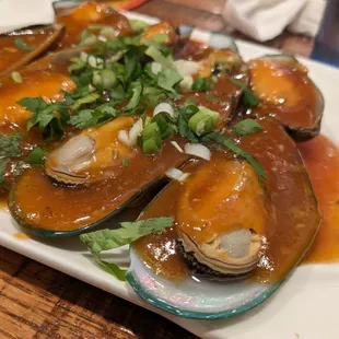 oysters and mussels, shellfish, food, oysters, mussels