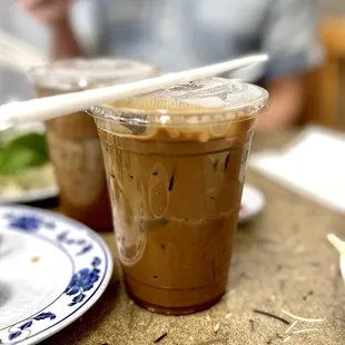 Cà phê sữa đá (Viet coffee)