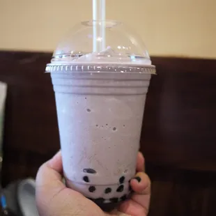 Taro smoothie with boba