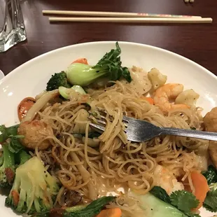 Seafood with Rice Noodles