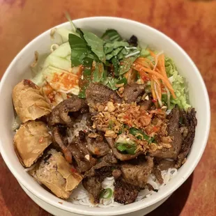 bun thit nuong cha gio (vermicelli with grilled pork and egg roll)