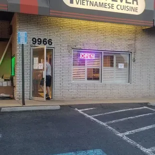 8/19/22 time to check this place out.