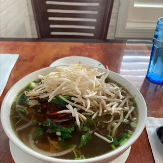 P5. Eye Round Steak and Flank Pho Ti, Nam