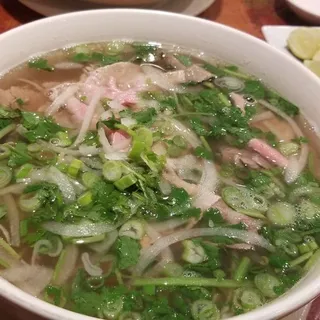 P9. Eye Round Steak, Well- Done Brisket and Flank Pho Ti, Chn, Nam