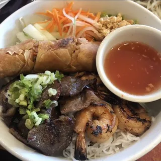 B9. Grilled Shrimp and Grilled Pork with Rice Vermicelli Bn Tm Nuong and Heo Nuong