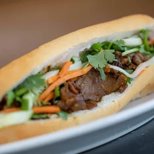 a beef sandwich