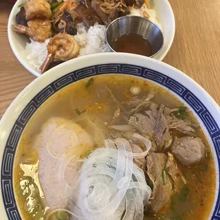 Spicy Special Pho