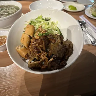 Bun  M5. Bn Tht Nng Ch Gi