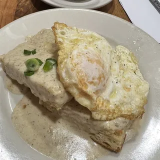 -Biscuits and Gravy (Half Order)