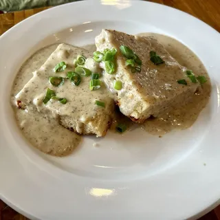 -Biscuits and Gravy (Half Order)