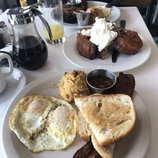 Bad ass bacon, deep fried toast, 04 platter