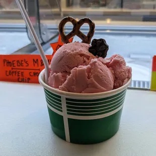 a cup of ice cream