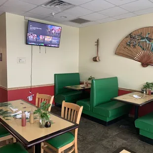 sushi and sashimi, interior