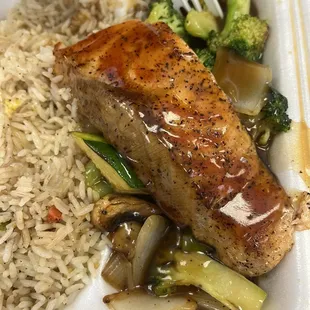 Salmon Hibachi Lunch Special