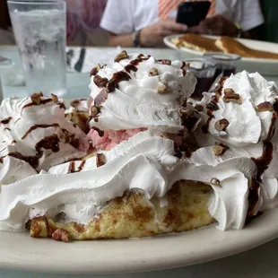 Banana Split Crepes
