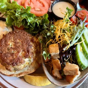 Excellent crab cake special.