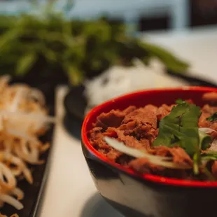 ramen and noodles, food