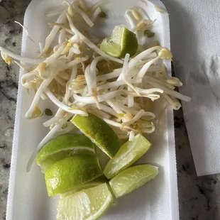 Extras - bean sprouts and lime