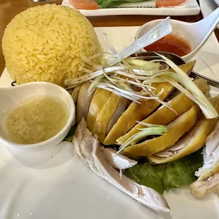 The Hunan Chicken- a house favorite.