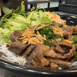 Grilled beef vermicelli