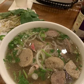 Pho Tai, Bo Vien